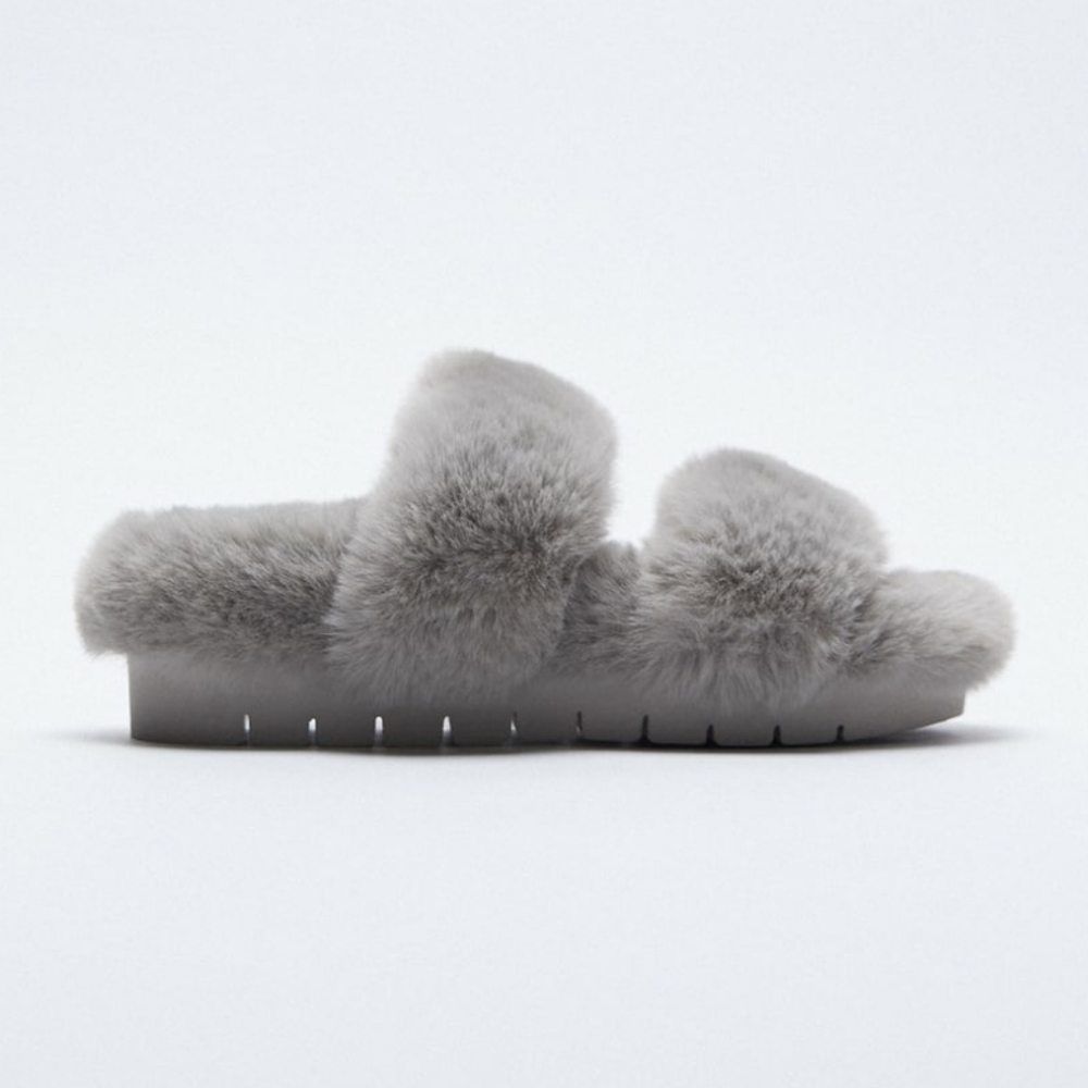 ZARA FAUX FUR LOW HEEL SANDALS Bloggers favorite - Picture 7 of 14